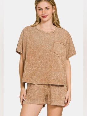 NWOT Zenana Halo Snow Washed Tee and Shorts Set Size L